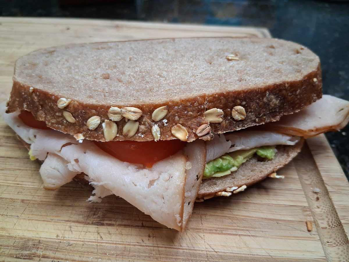 Turkey and tomato sandwich